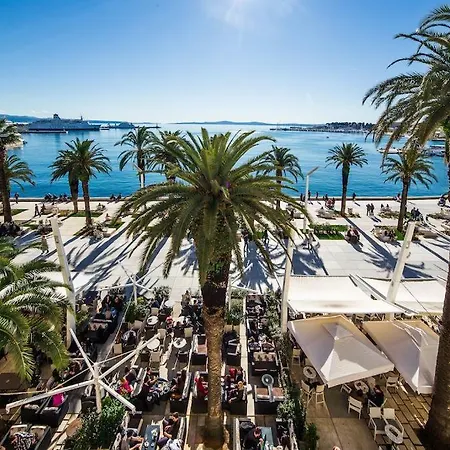 公寓 Luce And Antonio *