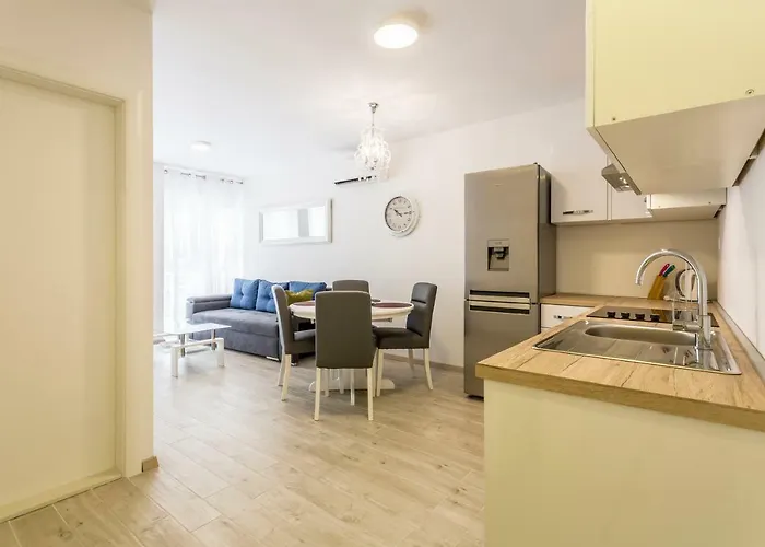 Luce And Antonio Apartman