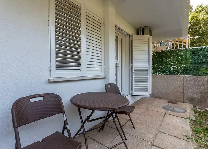 Luce And Antonio Apartman *