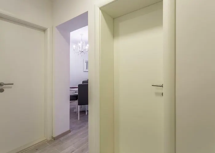 Luce And Antonio Apartman