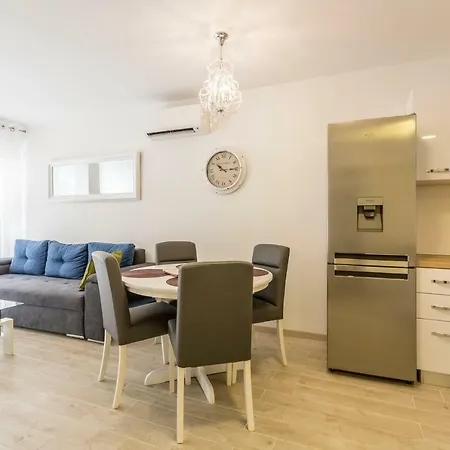 Apartament Luce And Antonio *
